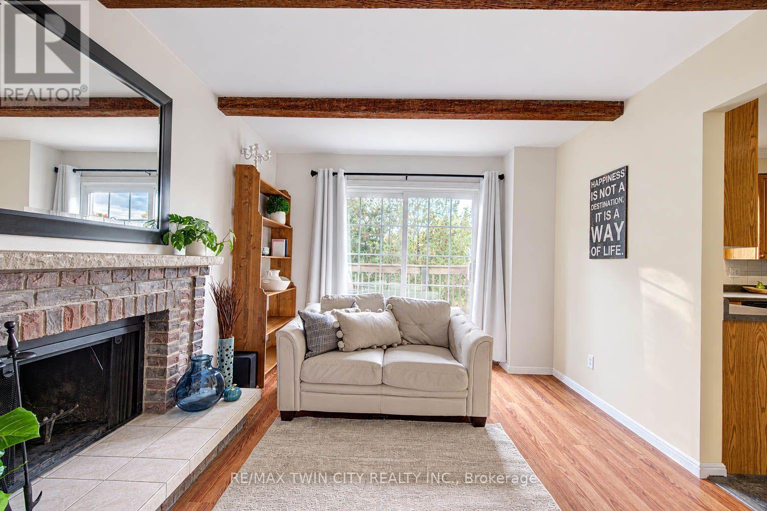 63 Winding Way, Kitchener, ON photo 17