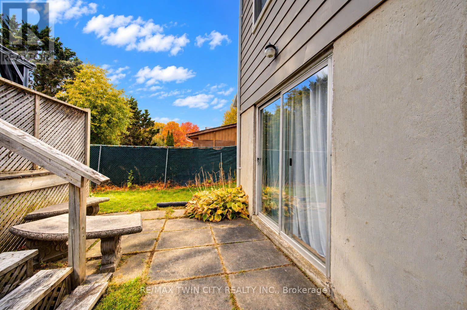 63 Winding Way, Kitchener, ON photo 35