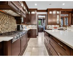 19185 84 Avenue, Surrey, BC V4N6B3 Photo 9