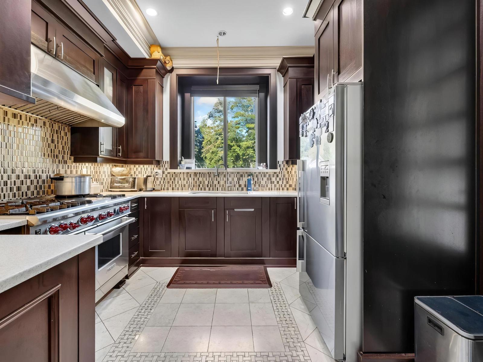 19185 84 AVENUE, Surrey - Image 1