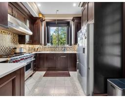 19185 84 Avenue, Surrey, BC V4N6B3 Photo 10