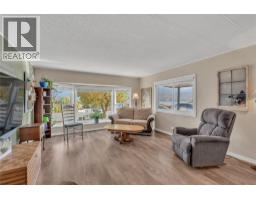 Dining room - 201 Highway 97 Unit# 53, Penticton, BC V2A6J7 Photo 6