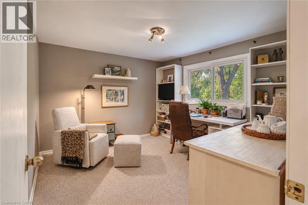 127 MIDLAND Drive - 26
