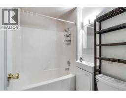 2837 Scott St, Victoria, BC V8R4J5 Photo 28