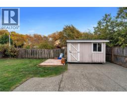 2837 Scott St, Victoria, BC V8R4J5 Photo 38