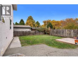 2837 Scott St, Victoria, BC V8R4J5 Photo 40