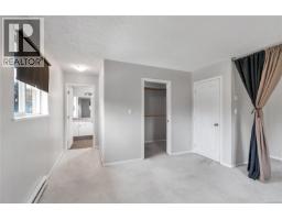 Living room - 2837 Scott St, Victoria, BC V8R4J5 Photo 9