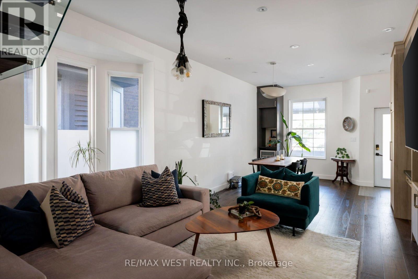 12 STRICKLAND AVENUE, Toronto (Roncesvalles) — photo 10