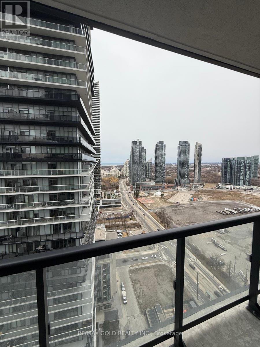 2707 - 38 ANNIE CRAIG DRIVE, Toronto (Mimico) — photo 2