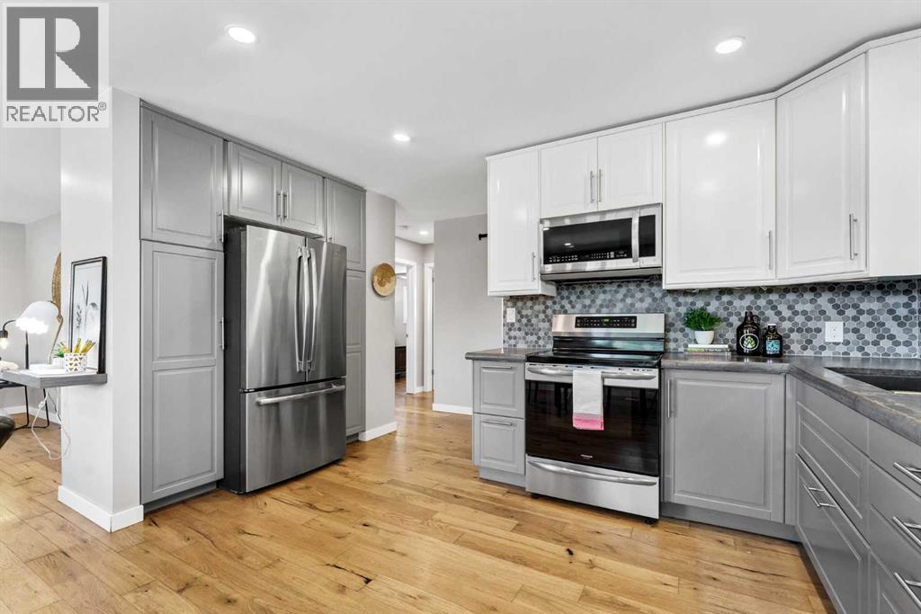 14 Markwick Drive SE - 14