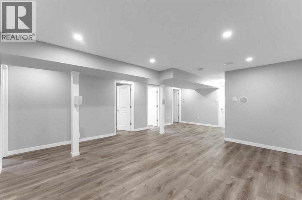 14 Markwick Drive SE - 33