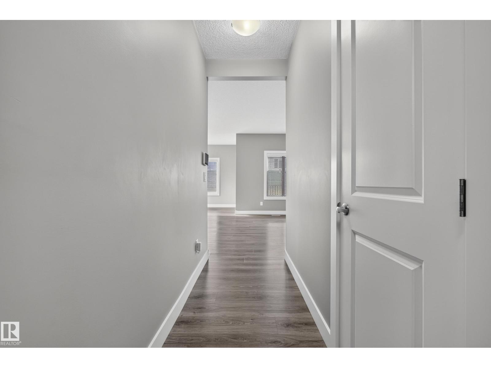 9416 206 ST NW, Edmonton — photo 8