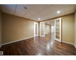 9326 150 St Nw, Edmonton, AB T5R1G6 Photo 27
