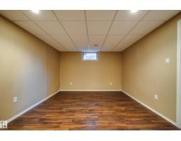 9326 150 St Nw, Edmonton, AB T5R1G6 Photo 28