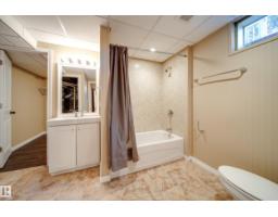 9326 150 St Nw, Edmonton, AB T5R1G6 Photo 30