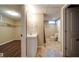 9326 150 St Nw, Edmonton, AB T5R1G6 Photo 31