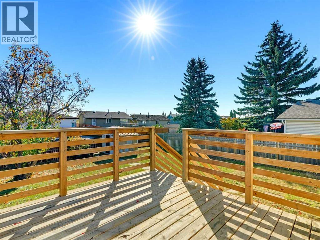 215 Rundlecairn Road NE, Calgary — photo 27