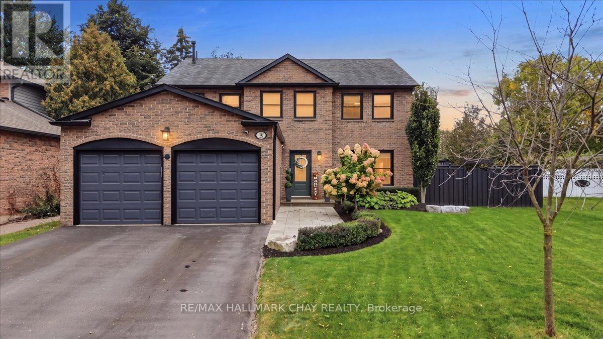 5 Draper Court, Whitby, ON photo 2