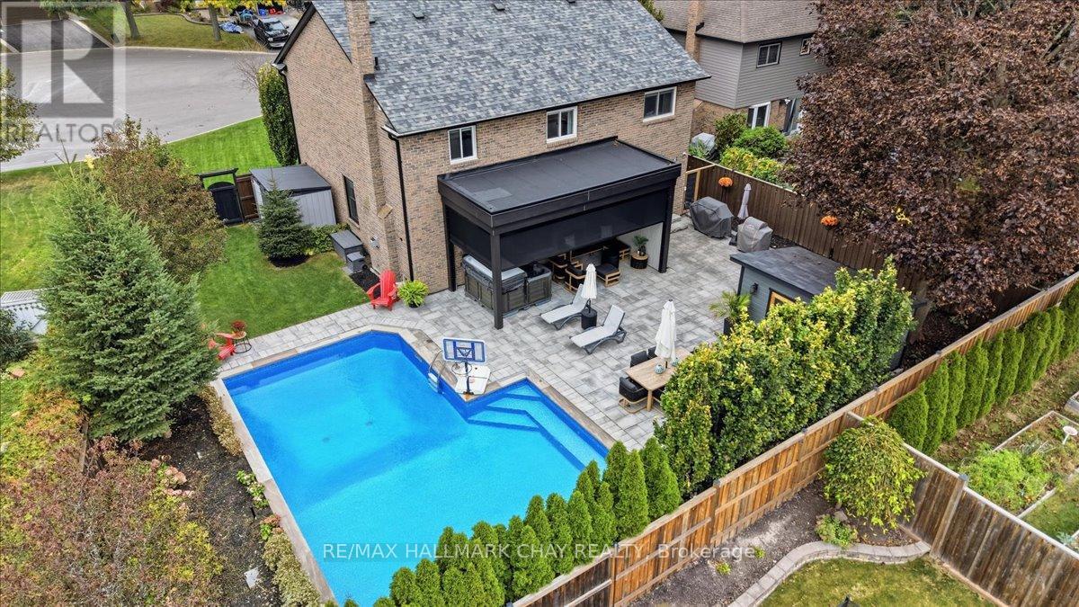 5 Draper Court, Whitby, ON photo 45