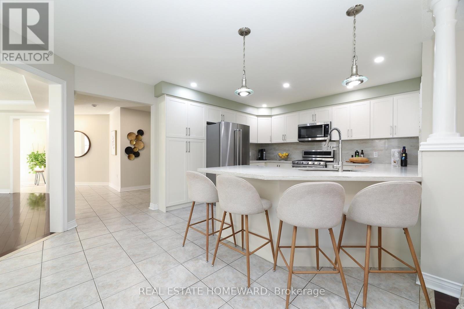 174 Tormina Boulevard, Whitby, ON photo 11