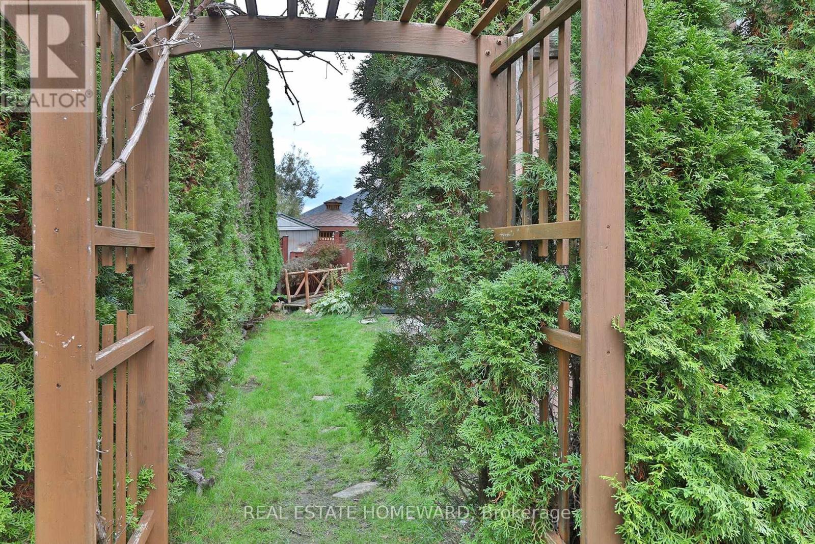 174 Tormina Boulevard, Whitby, ON photo 49