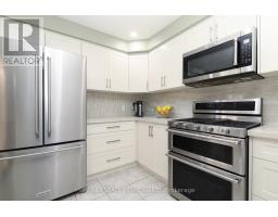 174 Tormina Boulevard, Whitby, ON L1R3R5 Photo 14