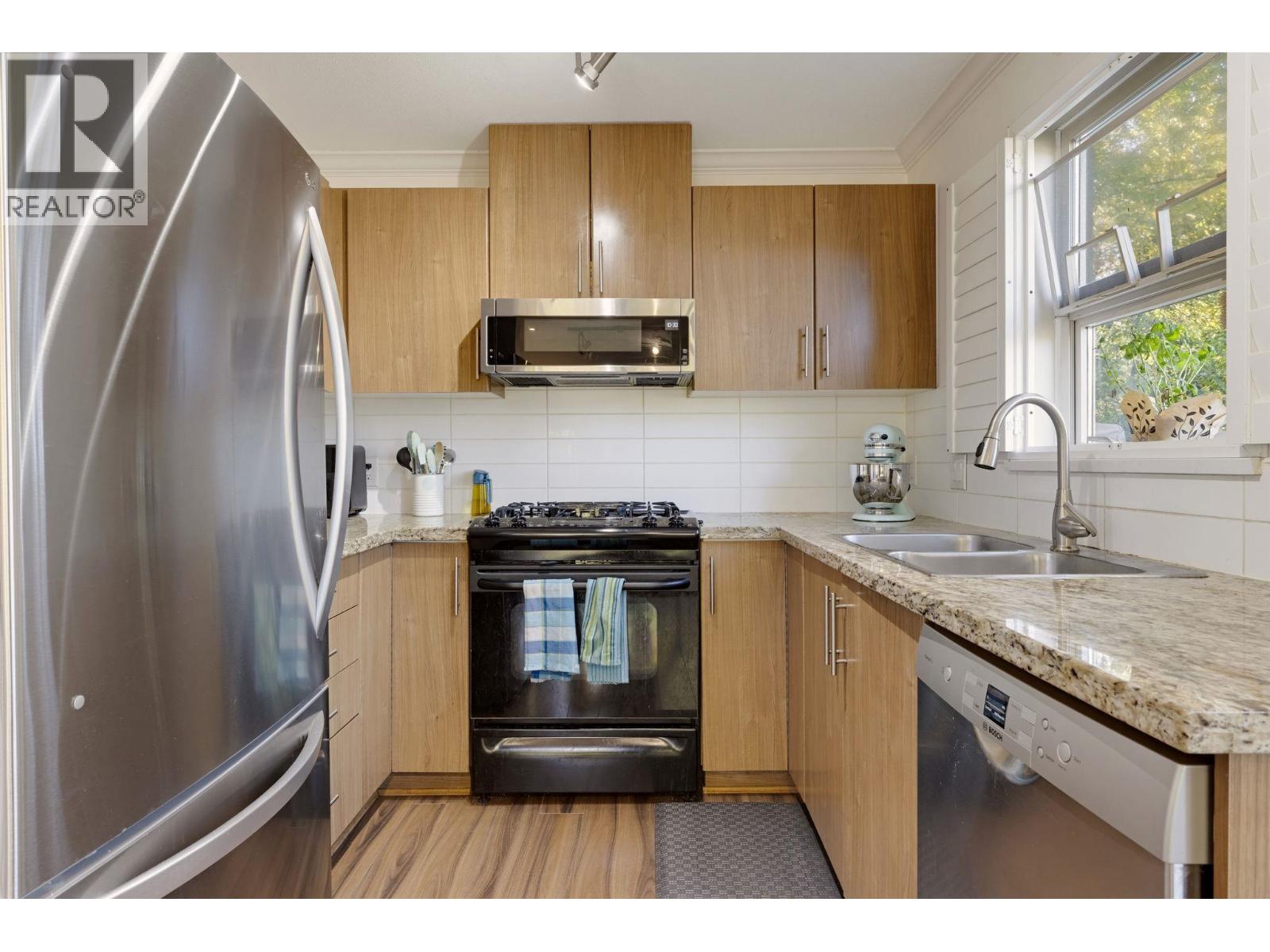 205 700 KLAHANIE DRIVE, Port Moody - Image 1