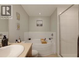 205 700 Klahanie Drive, Port Moody, BC V3H5L3 Photo 20