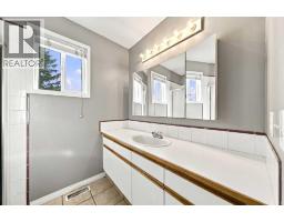 226218 72  E, Rural Foothills County, AB T1S3V7 Photo 21