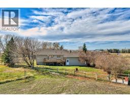226218 72  E, Rural Foothills County, AB T1S3V7 Photo 38