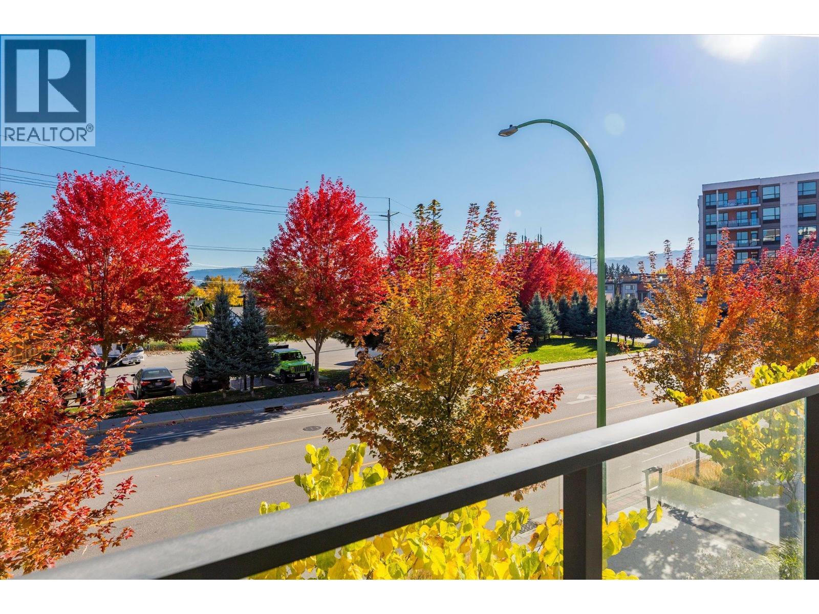  3348 Richter Street, Kelowna