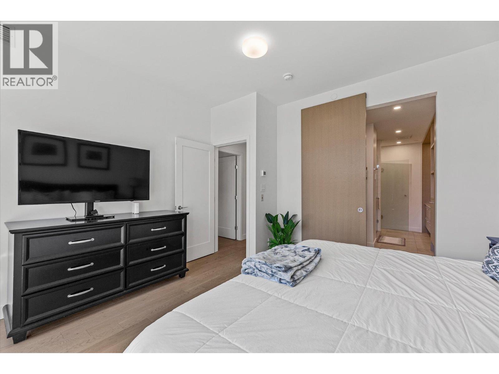  3348 Richter Street, Kelowna