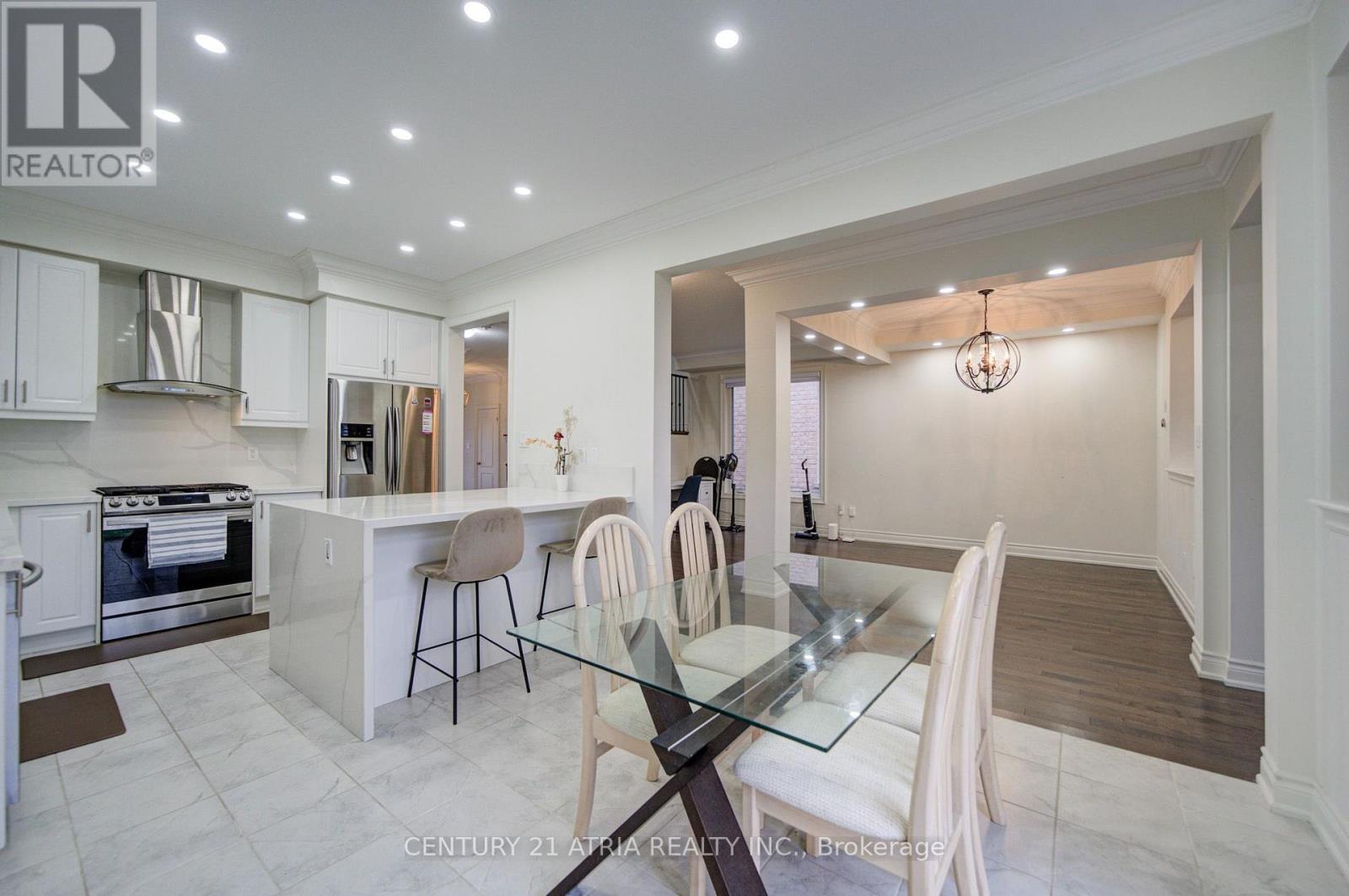 282 Blue Dasher Boulevard, Bradford West Gwillimbury photo 18