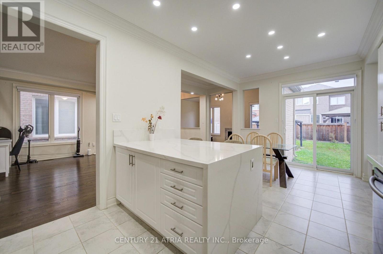 282 Blue Dasher Boulevard, Bradford West Gwillimbury photo 22