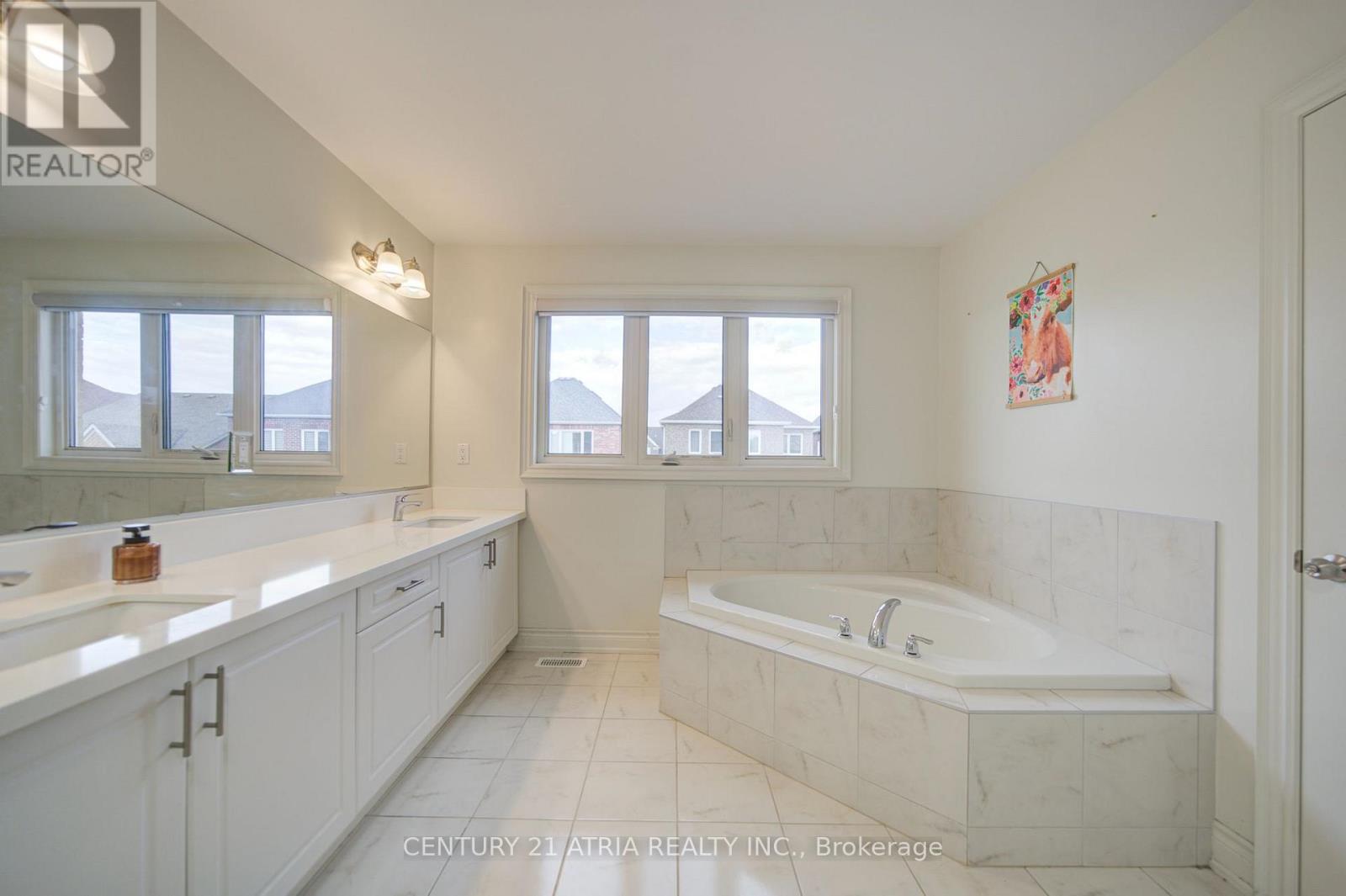 282 Blue Dasher Boulevard, Bradford West Gwillimbury photo 39
