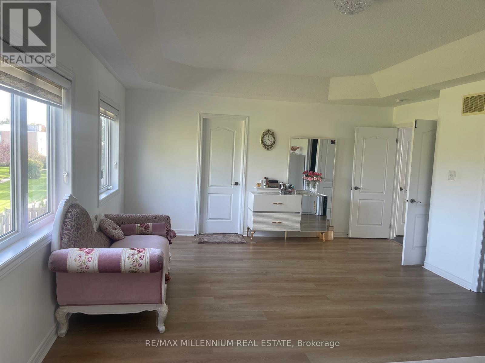 77 Collier Crescent, Essa photo 13