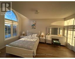 77 Collier Crescent, Essa, ON L0M1B5 Photo 7