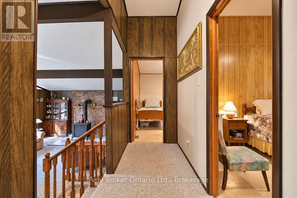 38 Deanlea Boulevard, Tiny photo 14