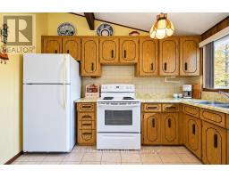 38 Deanlea Boulevard, Tiny, ON L0L2T0 Photo 12