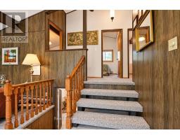 38 Deanlea Boulevard, Tiny, ON L0L2T0 Photo 13