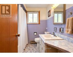 38 Deanlea Boulevard, Tiny, ON L0L2T0 Photo 18