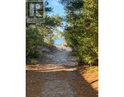 38 Deanlea Boulevard, Tiny, ON L0L2T0 Photo 34