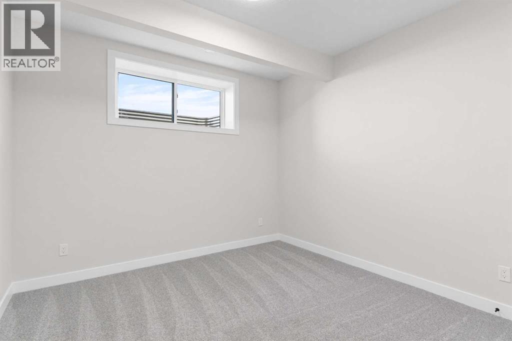 51 Vincent Crescent, Olds — photo 31