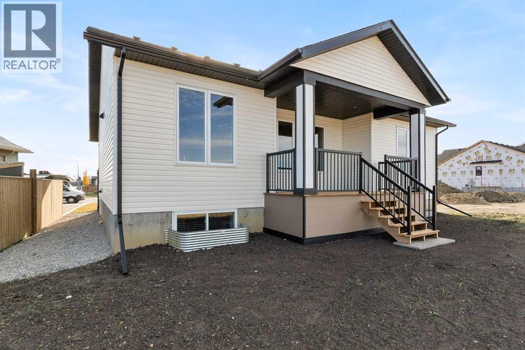 51 Vincent Crescent, photo 38 of 45