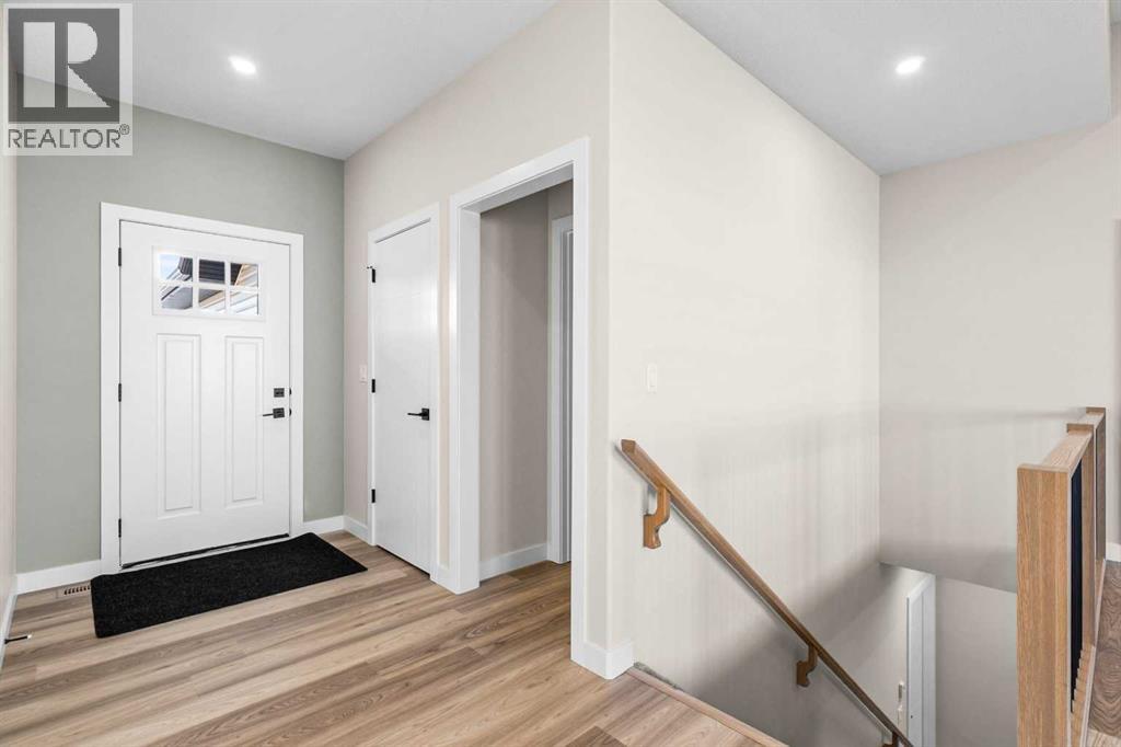 51 Vincent Crescent, Olds — photo 4