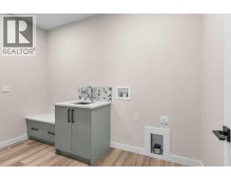 Kitchen - 51 Vincent Crescent, Olds, AB T4H0G7 Photo 6