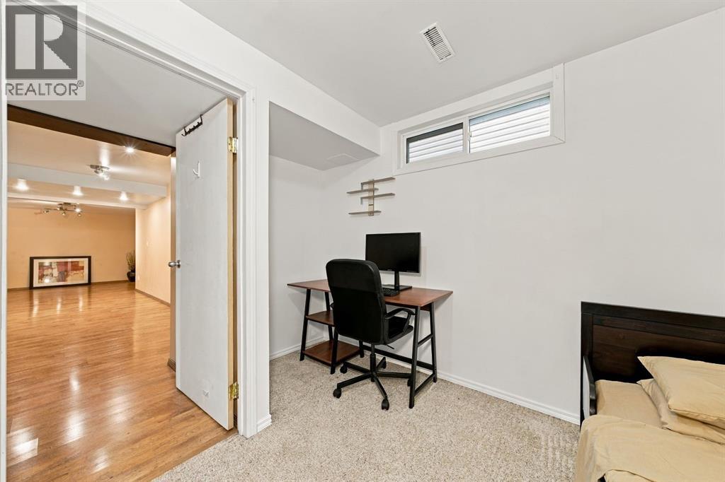 120 Millrise Close SW, Calgary — photo 33