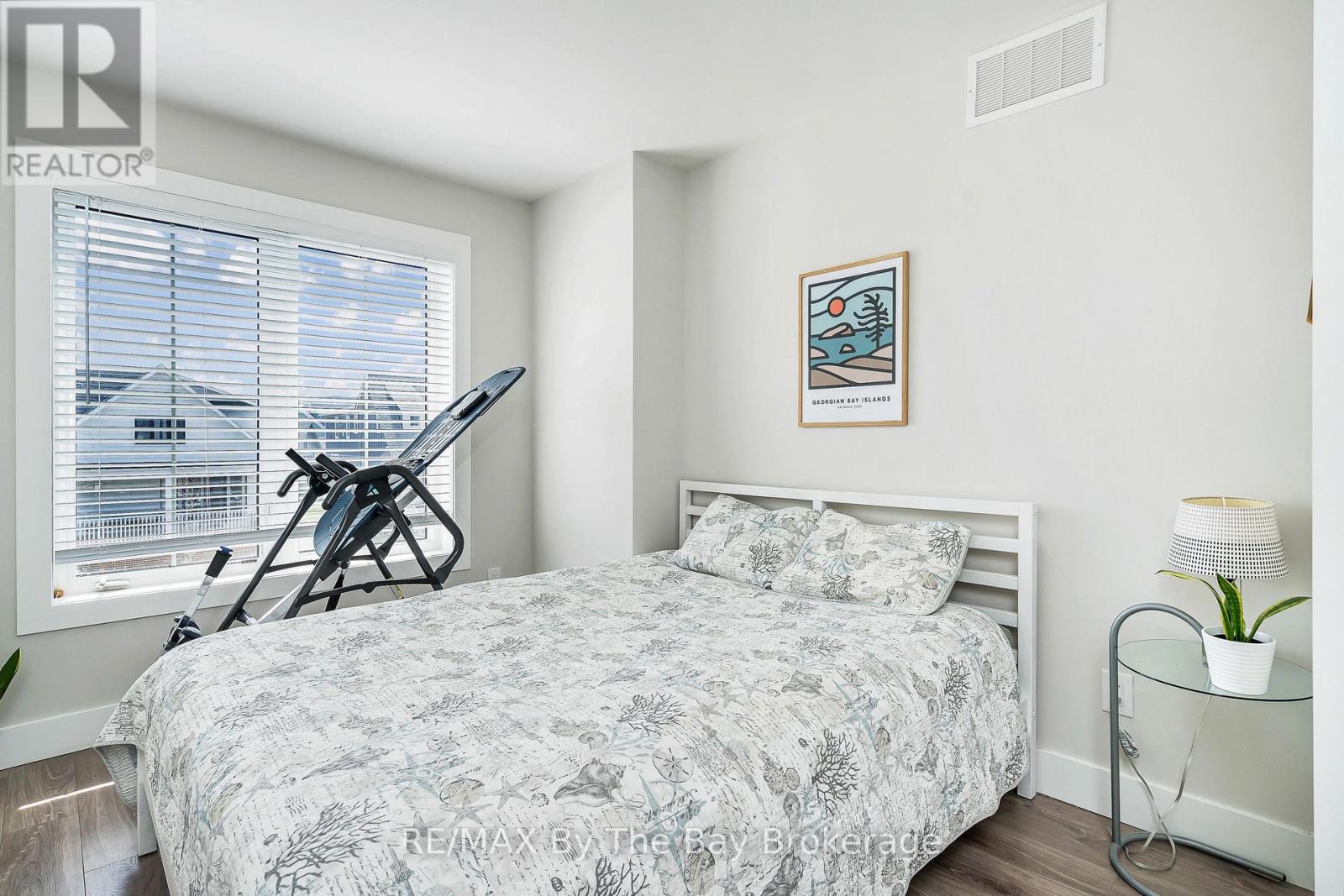 112 SYCAMORE STREET - 18