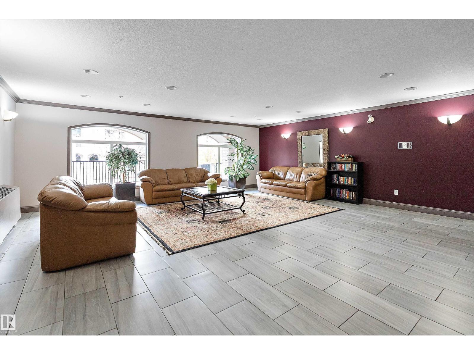 #321 13005 140 AV NW - 37