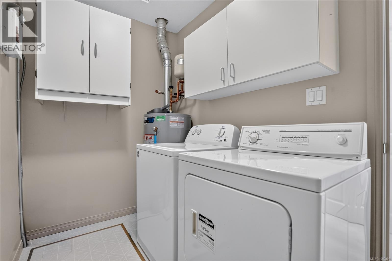 #9 5608 Strathcona St - 19